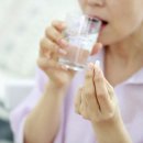 커피 마시고 바로 ‘이런 약’ 먹으면 안 돼...약 복용 때 주의할 식품들 이미지