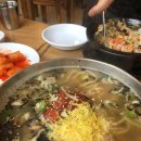 장미칼국수 이미지