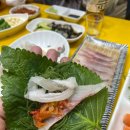 신동아수산물종합시장 | 신동아 수산물 종합시장 안 밀양상회에서 회 한접시