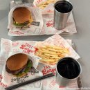 뉴욕버거터미널점 | 인천공항 1터미널 맛집 버거스테이션 식당 위치