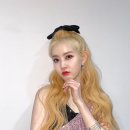 금발 미용실 이미지