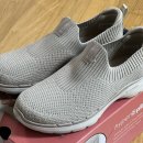 스케쳐스뉴코아아울렛