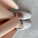 Della Lana 델라라나 화이트 메리제인 여름 여성 플랫 슈즈 / 내돈내산 매장 구입 후기