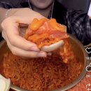 허밍웨이길 | 4月 | 🌦️