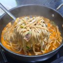 도토리약국 | 신촌 칼국수 맛집 도토리칼국수 비건 밥집 미션 성공 후기