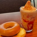 산호동137 | 폴바셋 : 딸기 아이스크림 라떼와 플레인 베이글 맛집