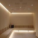 혁신뷰티의원 | 홍대 피부과, 피부를 위한 혁신, 물광주사로 생기 넘치는 피부 만들… [뷰티라운지의원 홍대글로벌]