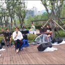 2014년 동주대학교 실용음악과 -부산시민공원 버스킹 공연- 봉숙이 이미지