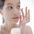 겨울철, 피부노화방지를 위한 알짜배기 해결책 5가지 이미지