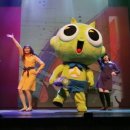 상어가족 인형뽑기 이미지