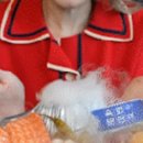 육회랑 연어랑 이미지