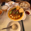 주말 강남 즐기기(feat.Vision) 강남역 스파오,썸띵 어바웃 커피,남소관 우육도삭면 ,투썸플레이스 후기