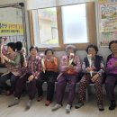 대한노인회 옥산면분회 | 경로당행복선생님 어버이날 맞아 타네이션 사탕꽃다발 전달로 따뜻한 정 나눔 실천