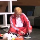 HOW TO EAT A BISCUIT BY KIM INSEONG 이미지