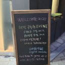 마포구청역 3번 출구 앞 이미지