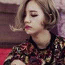 단발머리 이미지