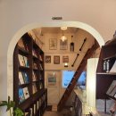 해피모아 신발 | 홍대 상수동 북카페 마음까지 쉬어가는 공간 그림서재 후기