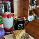 서귀동-30 | [제주 서귀포 서귀동카페]피규어가 가득한 메치카불라