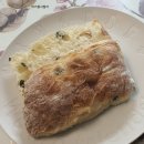 밀밭과자점 | 천안 빵집 카페 뚜쥬루과자점 빵돌가마마을 빵마을카페 돌가마브레드 팥빙수 밀밭 - 충청남도 천안시