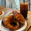 평일만 오픈하는 역삼 소금빵 맛집 &#39;베통&#39; | 플레인·패딩턴·트러플·블루베리·초코 5종 먹어본 후기