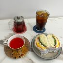 진주샌드위치맛집 와인을 판매하는 충무공동 대형카페 심콩102 카페