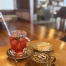 향기다방 | [부산전통찻집] 국화다방 국화향기 솔직 방문 후기