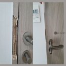 금이랑은이랑 | 부산 다대롯데캐슬 방문 이랑 문틀 파손 된곳 복원수리 작업