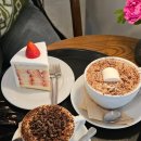 커피브론즈 | 🍰 북촌 카페 커피브론즈 | 딸기케이크 & 블랙론즈카푸치노 솔직 후기