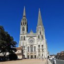 조각상(19점) | 프랑스ㅡ샤르트르(Chartres)ㅡ화려한 스테인드 글라스로 유명한 파리에서 남서쪽으로 85km 지점에 있는...