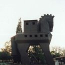 일로 수도사 이미지