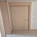 코아루더테라스아파트 | 🔨영남대역 코아루더테라스 아파트 방문·문틀 파손 수리 및 동일 패턴 필름 시공