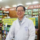 "덤으로 사는 인생 모두 내려 놓으니 부처님 곁에 서 있더군요" 이미지