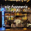 SH glass | 보라카이 분위기 좋은 와인바 sip happens(SH)