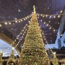 대형주차장입구 | 부산 산타마을 &#34;크리스마스 빌리지 부산&#34; 입구 주차장 후기 음식