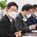 보건복지행정타운 앞 이미지