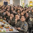 파스타·두쫀쿠·돈마호크... 군대 '짬밥'이 달라졌어요 이미지