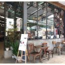 다낭 필수 코스! 라 비엣 커피 La Viet Coffee 인생 커피 맛집 방문 후기 위치 응우옌 콩 쯔