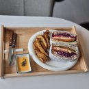 카페유나 | 충주 아기동반,애견동반 가능한 마운틴 뷰 브런치 카페 <유나의 정원>