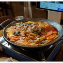시래정 | 양재역맛집, 시래정에서 무쇠뚜껑 위로 피어나는 국물을 맛봐요