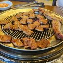 흥부골숯불돼지왕갈비 이미지