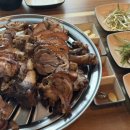 황토숯가마로구운족발 이미지