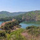 봉암1리 | [청양] 출렁다리 너머 고택 마루까지, 청양 봄나들이: 천장호 출렁다리-은행집-한옥카페 지은-방기옥 고택