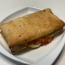 이마트 트레이더스 추천템 베키아에누보 바질토마토치즈 치아바타 샌드위치