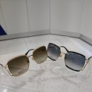 푸른안경 이미지