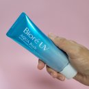 리치워터 | 백탁 없이 촉촉하게 발리는 비오레 아쿠아 리치 워터 에센스 선크림 사용 후기
