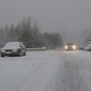 Flights delayed, roads blocked for safety control in Seoul amid heavy snow warning 이미지