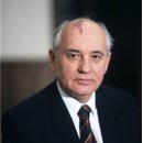 트럼프가 중국에 대해 콩 수출 금지 조치를 하자. 중국은 콩 수입을 금지했다. 이미지