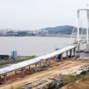 강과바다의 탑 이미지