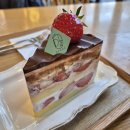 [경기 수원] :: 딸기생크림케이크 디저트 맛집 카페디아즈 #인계동루프탑카페