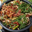 오리불고기와 메기탕 이미지